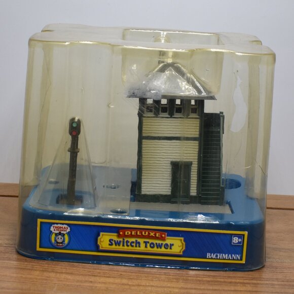Bachmann Trains Thomas and Friends Switch Tower 45237 2011 HO/OO Brand New - Picture 1 of 12
